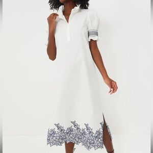 HYACINTH HOUSE

Navy Embroidery Eliza Midi Dress